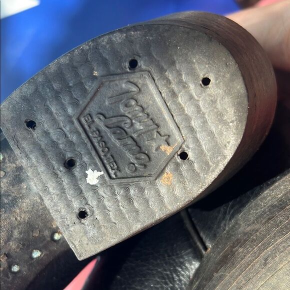 Tony Lama Black Leather Cowboy Boots with Embroidered Design Style 6904 Size 9 D - Picture 9 of 16